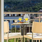 Apartment Neve