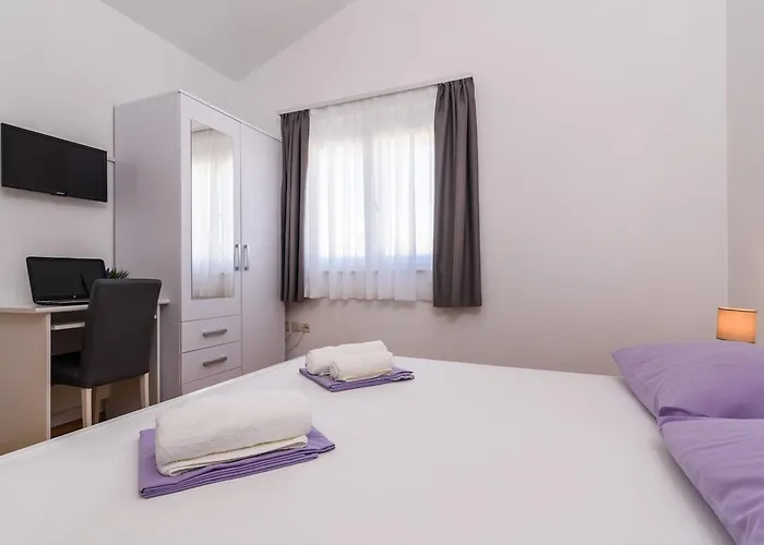 Appartement Neve Marina