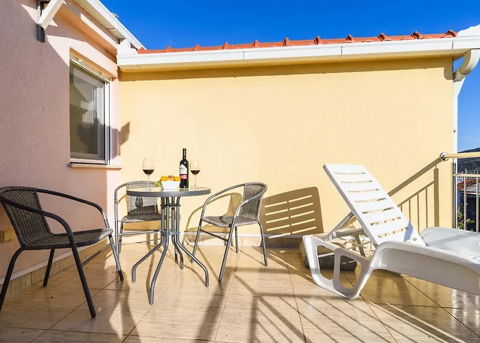 Appartement Neve Marina