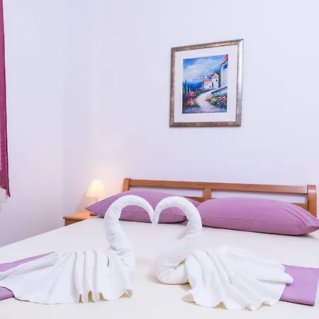 Neve Apartment Marina