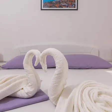 Apartment Neve