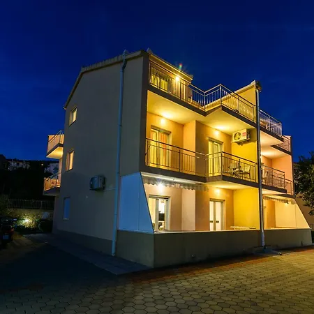 Apartment Neve *